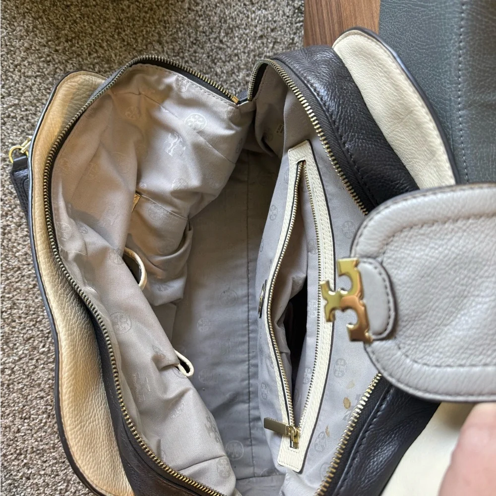 Tory Burch Cream Women's Bag - Picture 2 of 6